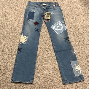OMG! Such Cute NEW Jeans w Patchwork & Embroidery!